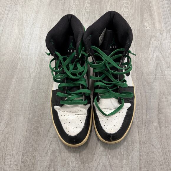 Nike Air Jordan 1 Retro High Celtics Mens 13 Green Sneakers 2009 DMP 332550-101 main image 4